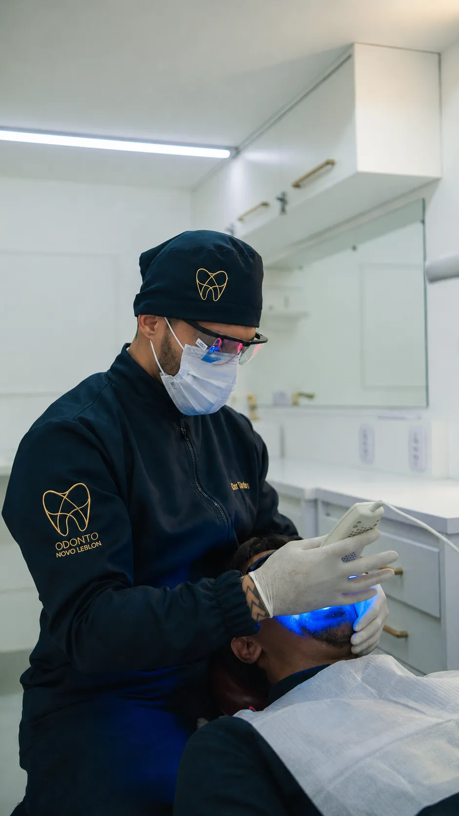 Paciente em atendimento Odonto Novo Leblon